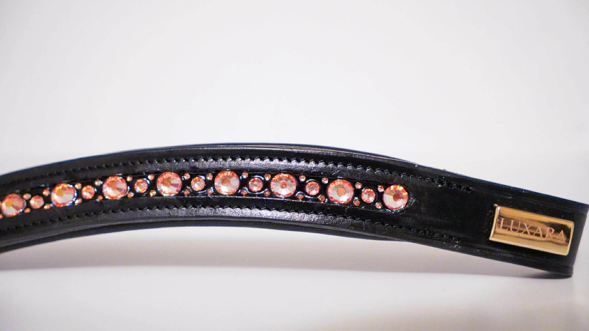 Kaunistatud otsmikurihm 1